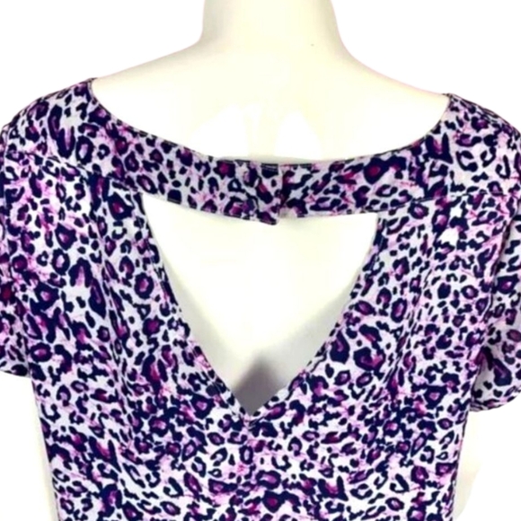 TORRID Plus Size Animal Print Cutout Back Short Sleeve Top 3X - Picture 9 of 16